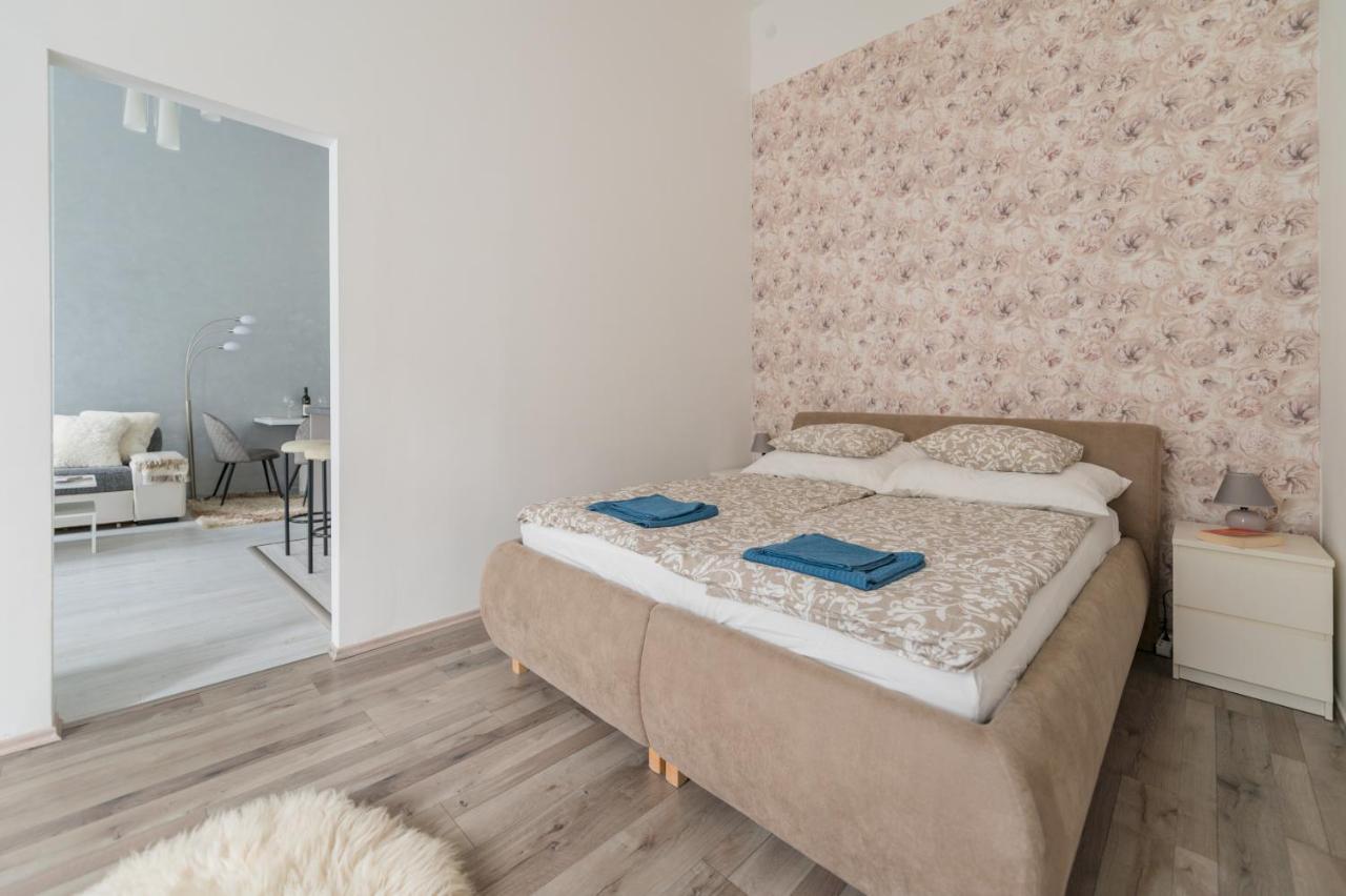 Downtown Gem Aircond Close To Heroes' Square Budapest Luaran gambar