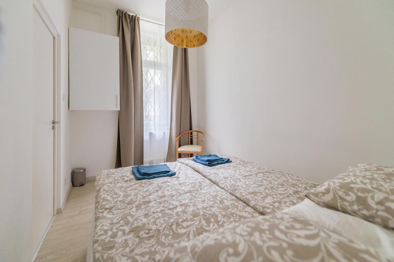 Downtown Gem Aircond Close To Heroes' Square Budapest Luaran gambar